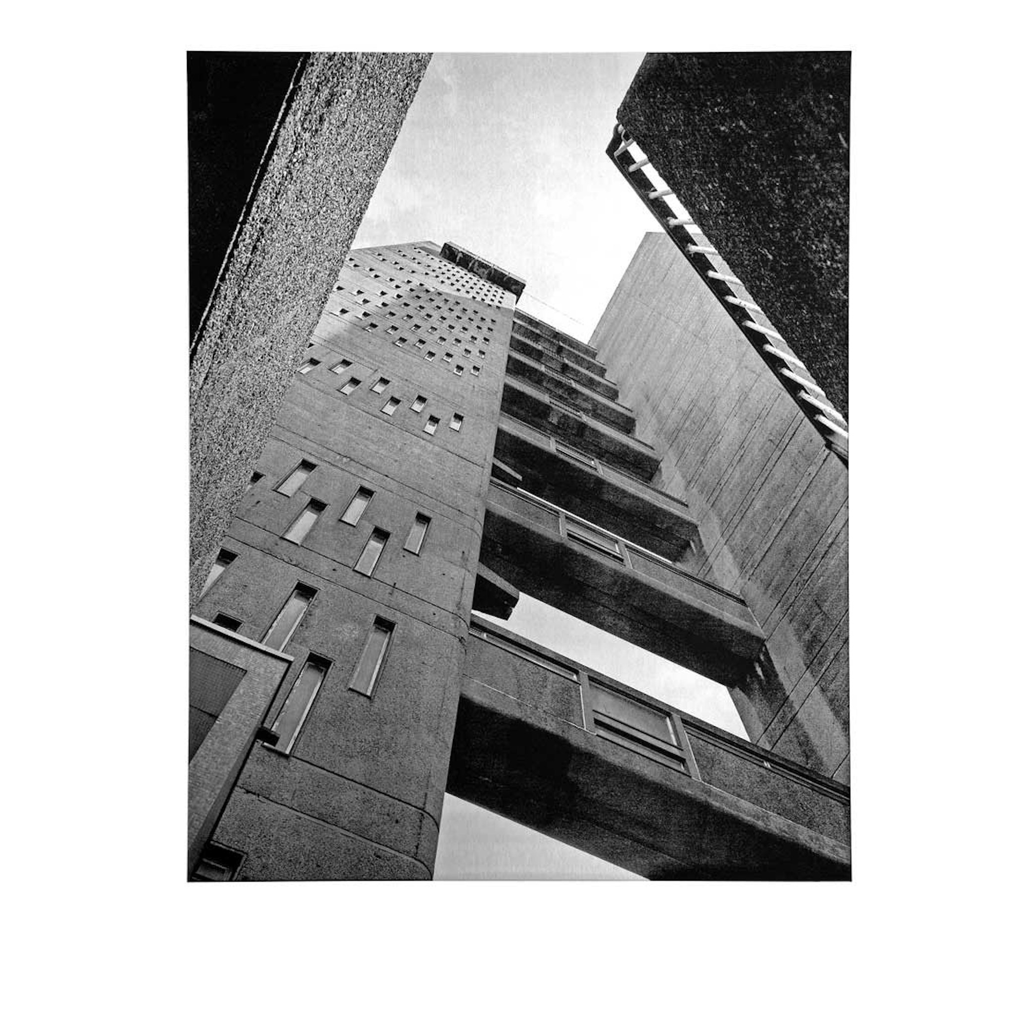 Balfron Tower Print by Simon Phipps