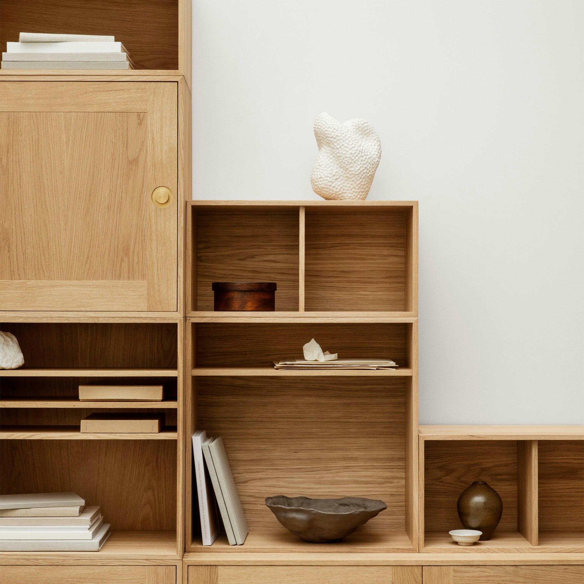 FK63 Wall Mounted Bookcase System