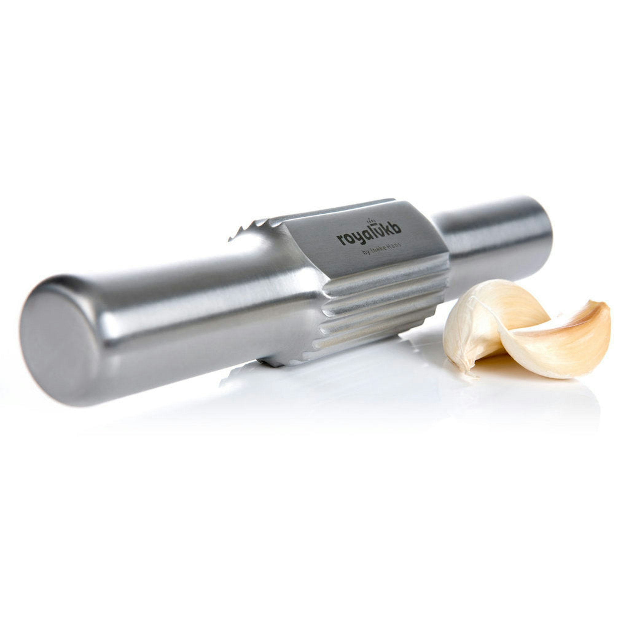 Garlic Crusher by Ineke Hans