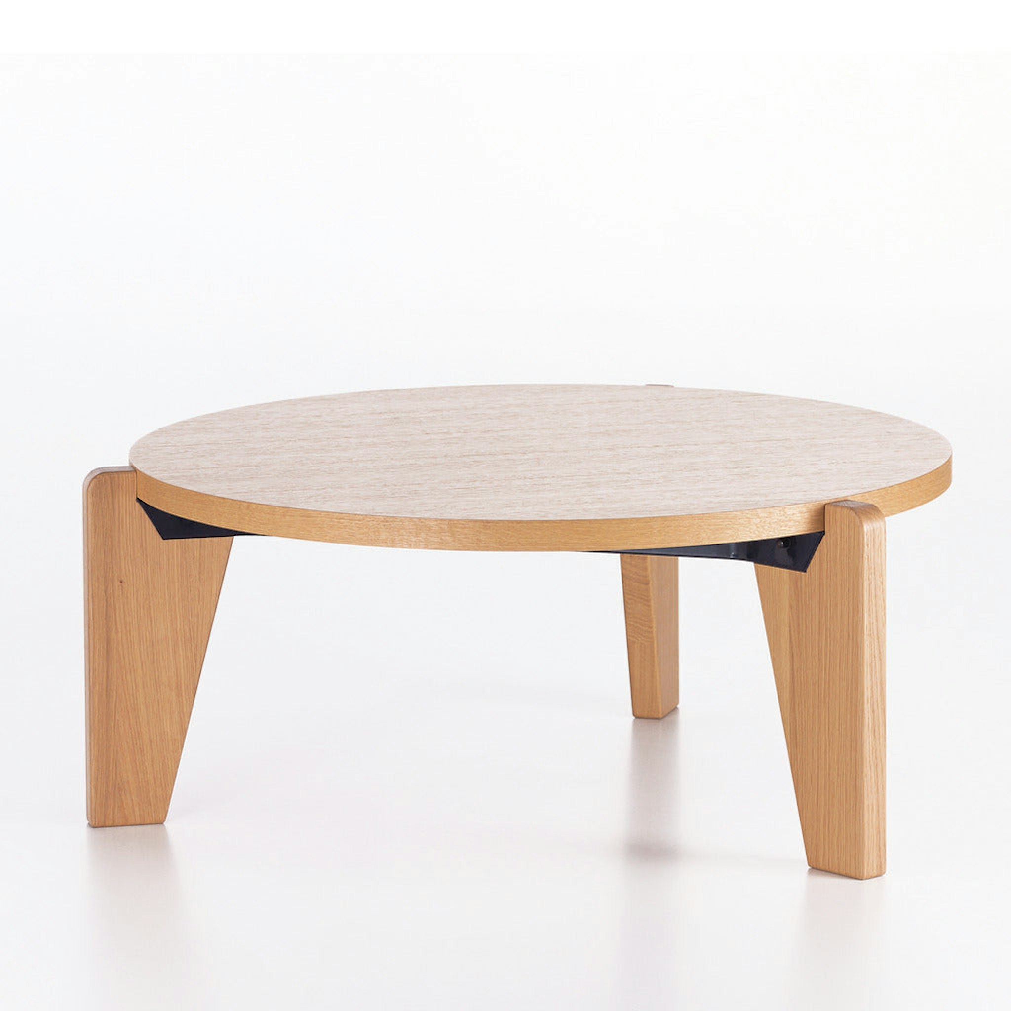 Gueridon Bas Coffee Table by Vitra