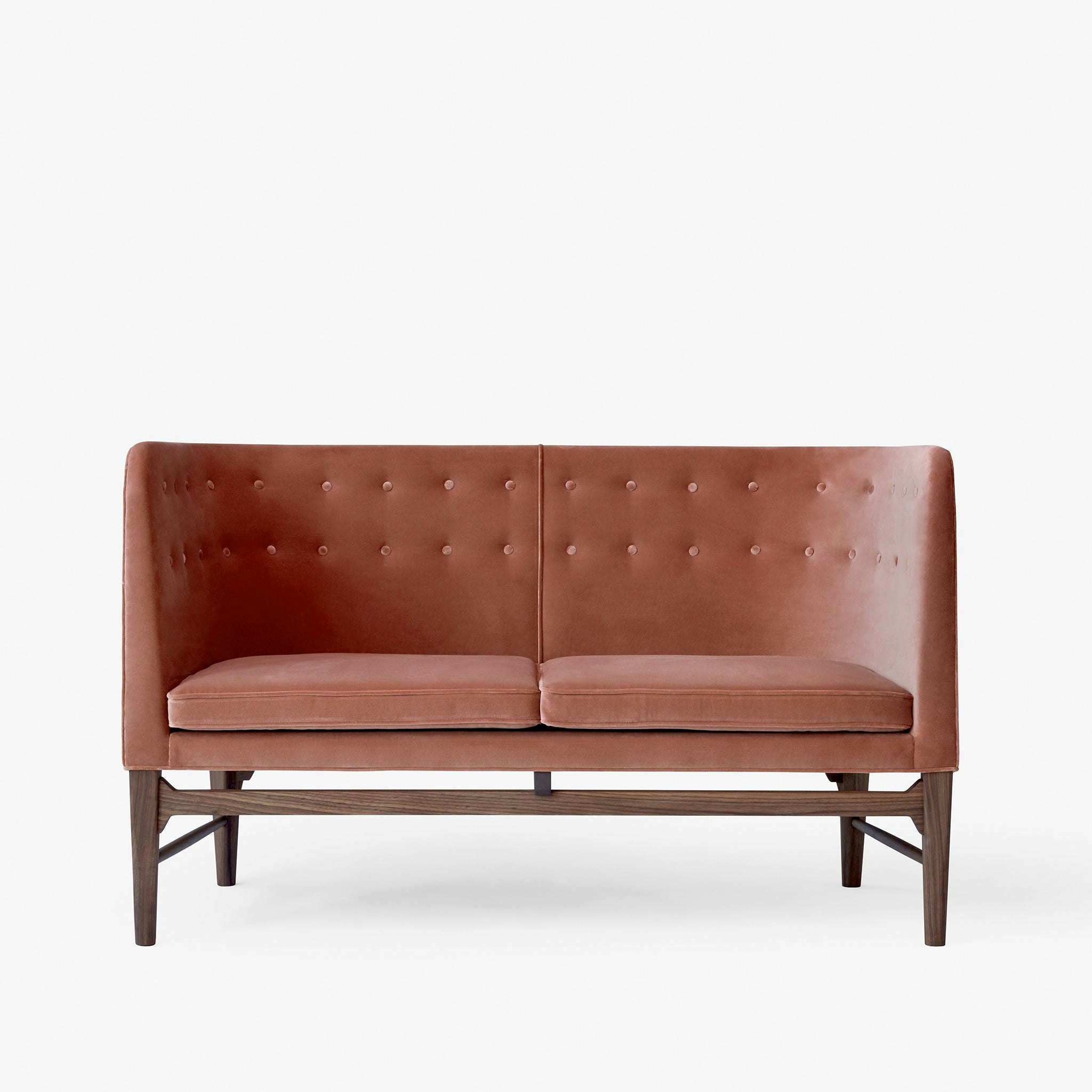 Mayor AJ6 Sofa by &Tradition