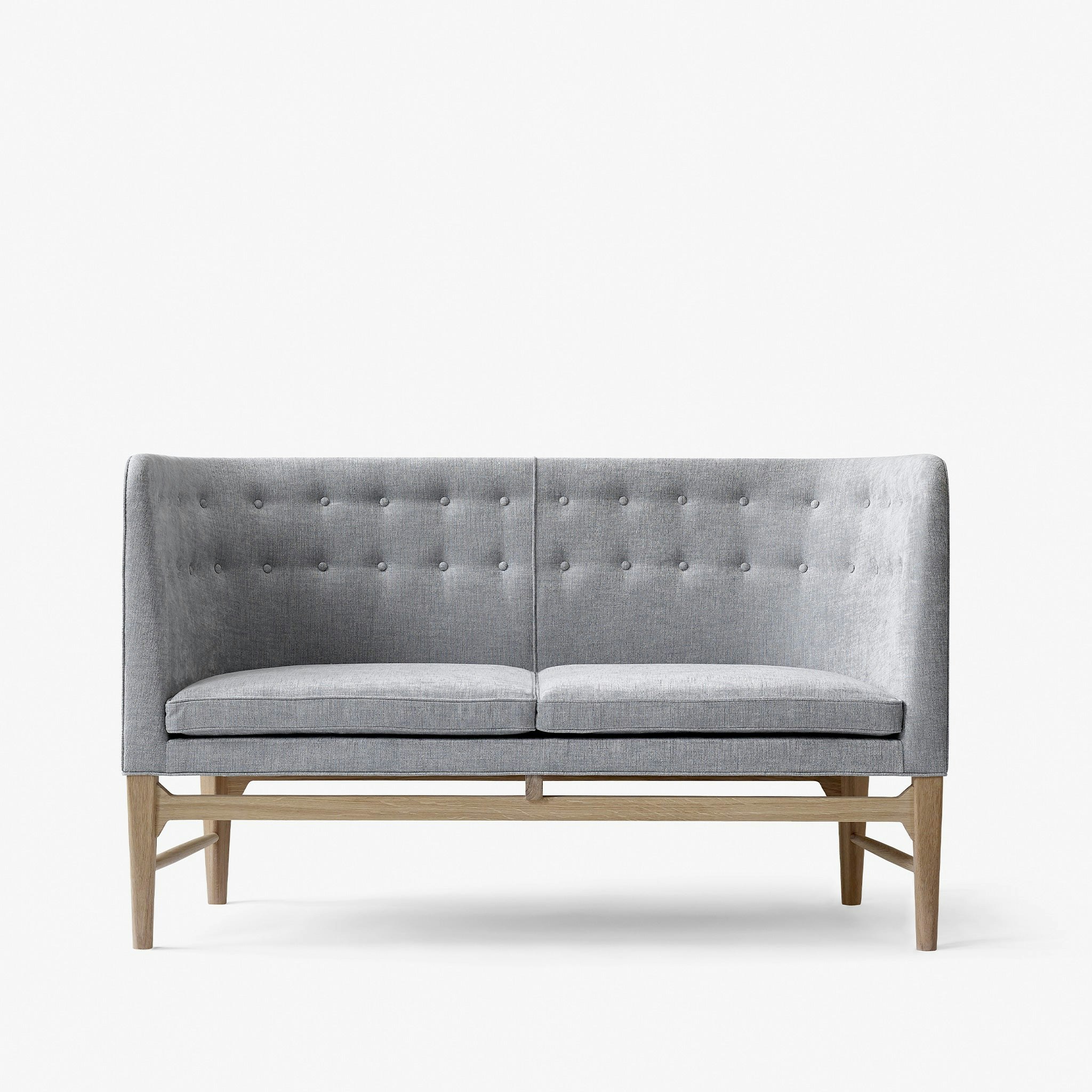 Mayor AJ6 Sofa by &Tradition