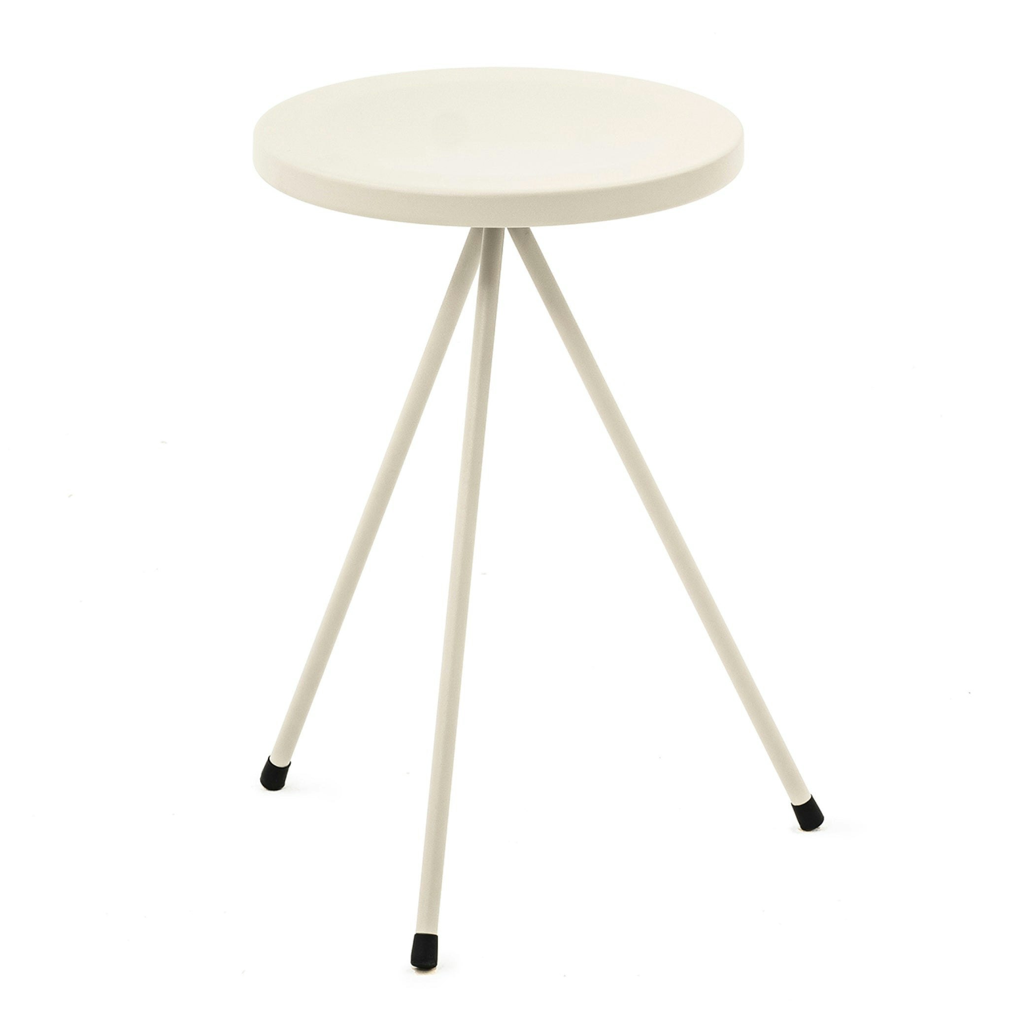 Nuta Low Stool by Mobles 114