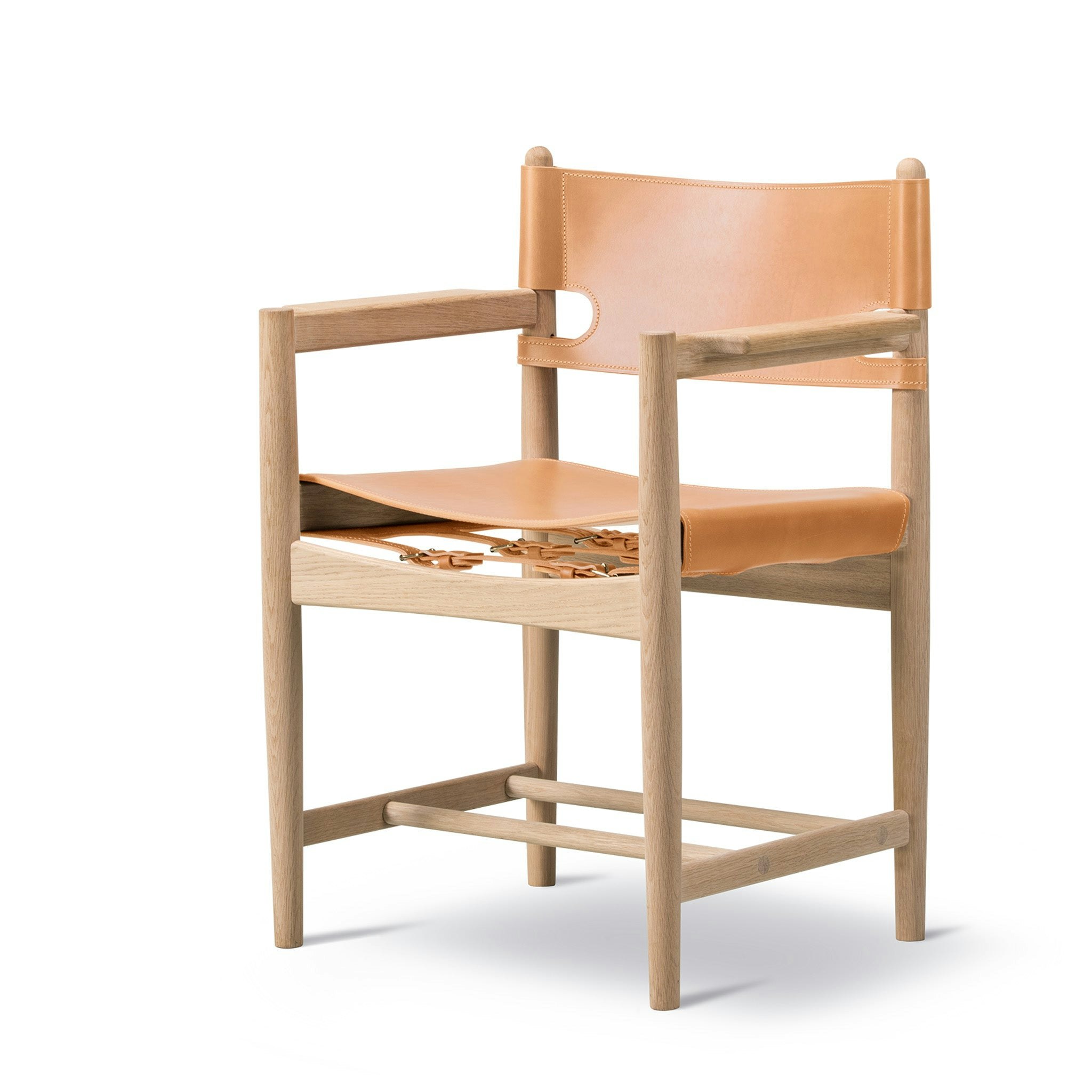 Spanish Dining Chair With Arms by Fredericia